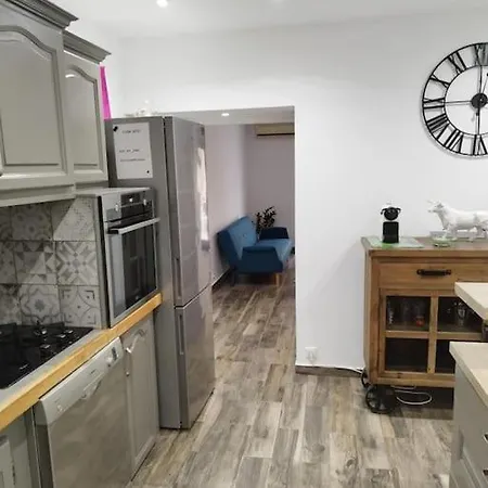 Chez Sandrou Tatil Evi *