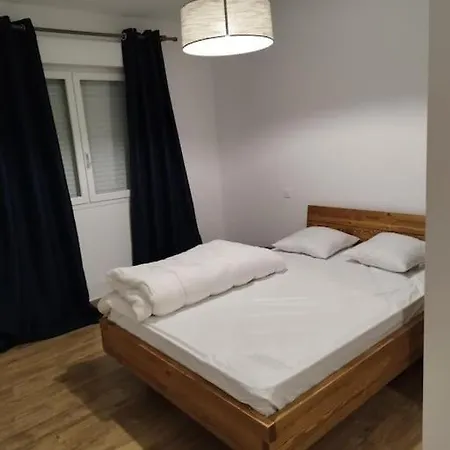 Chez Sandrou Aigues-Mortes