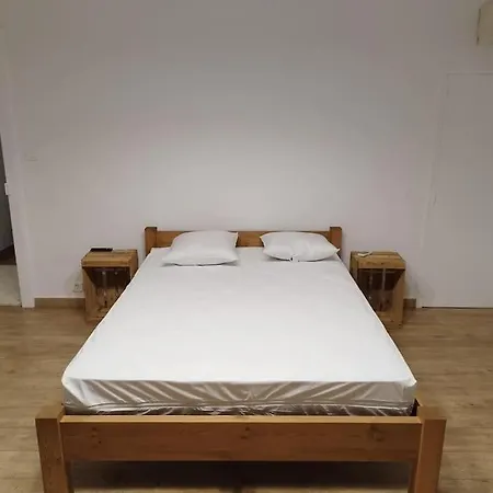 Chez Sandrou Ferienhaus